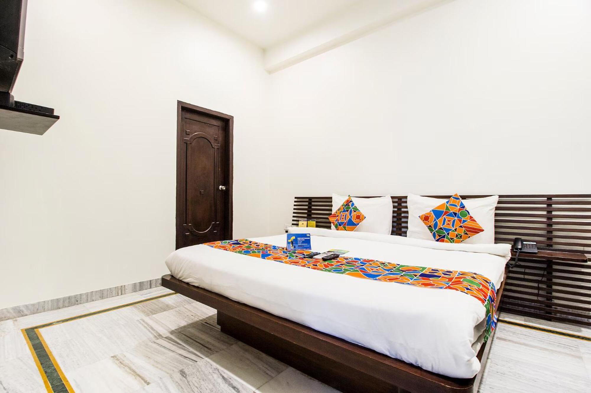 Fabhotel Jaipur Villa Exterior photo